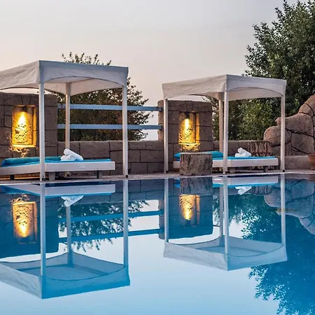 Paralia Szálloda 3*