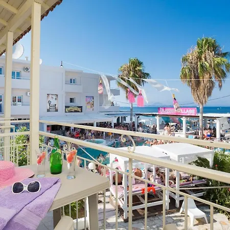 Szálloda Paralia Kávosz