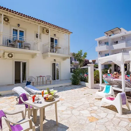 Szálloda Paralia Kávosz