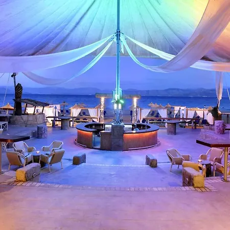 ホテル Paralia 3*